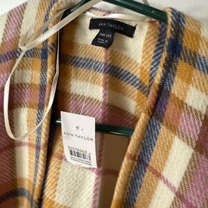 NWT Ann Taylor Elegant Soft Wool Cape with Cream and Pastel Plaid.